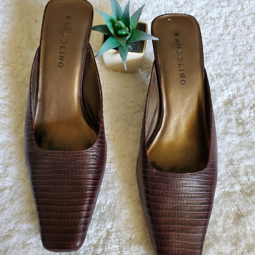 Bandolino leather heels